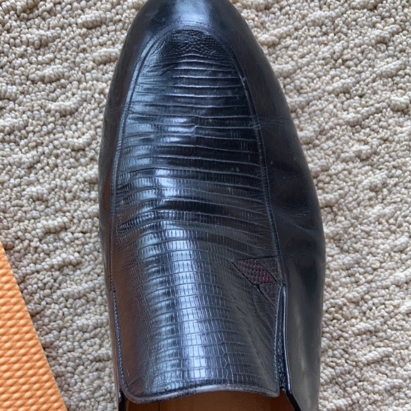 A. Testoni black leather loafers - Picture 5 of 6